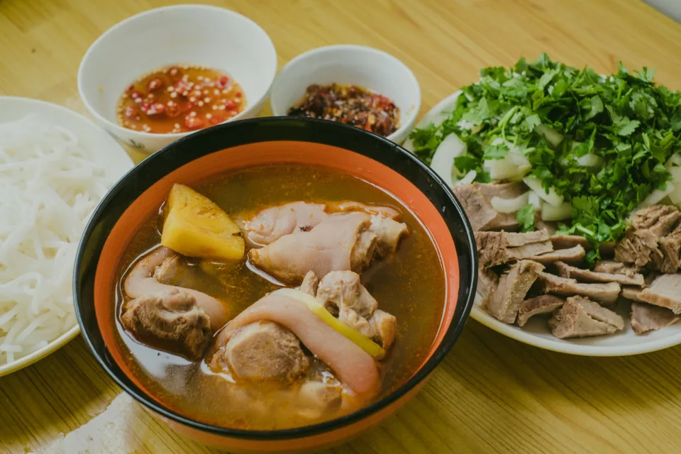 Món ngon nhà làm